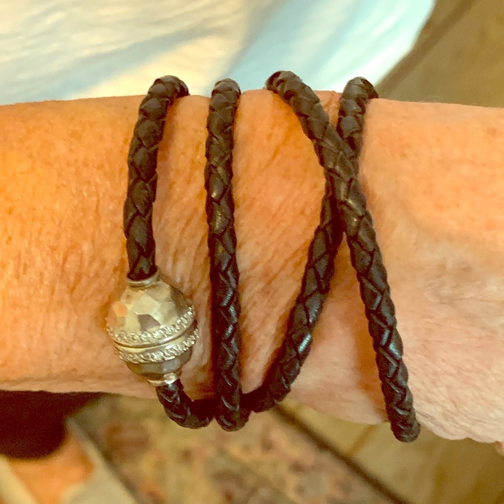 Ladies bracelet